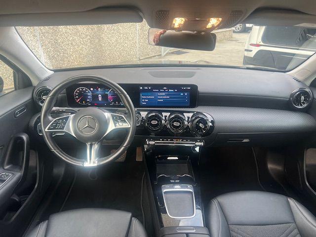 MERCEDES-BENZ A 180 d Automatic Advanced