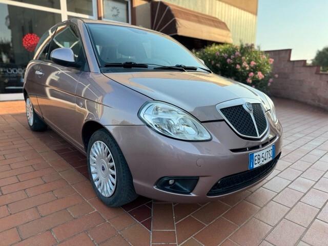 Lancia Ypsilon 1.2 Argento