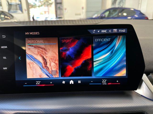 BMW 220 i 48V Active Tourer Msport Tetto-18"-Camera-IVA