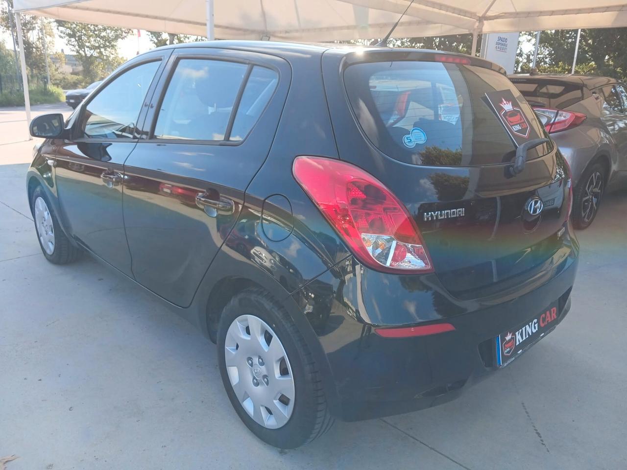 Hyundai i20 1.1 CRDi 5p. Classic KM 128000 consumi bassissimi ottima utilitaria