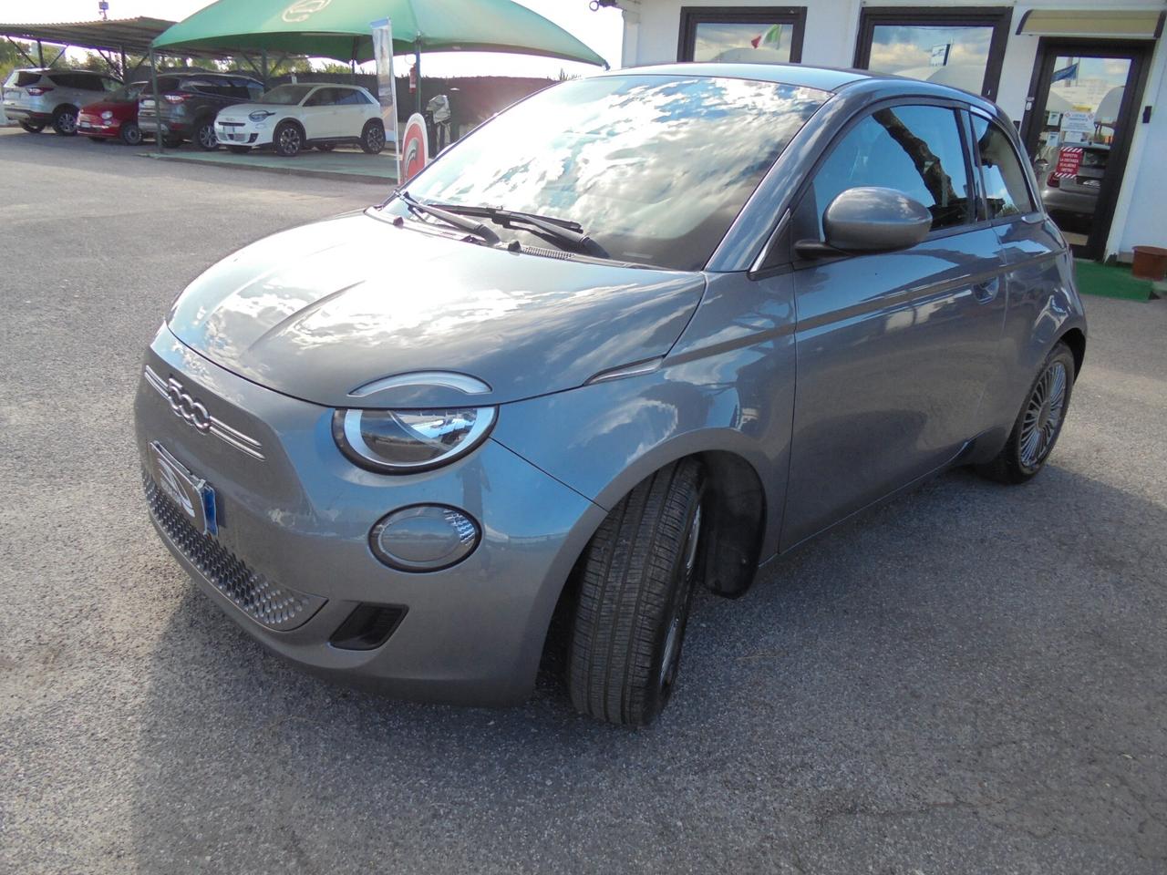 Fiat 500 500e Berlina 42 kWh Icon