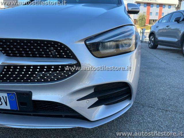 MERCEDES-BENZ B 180 d Automatic Premium