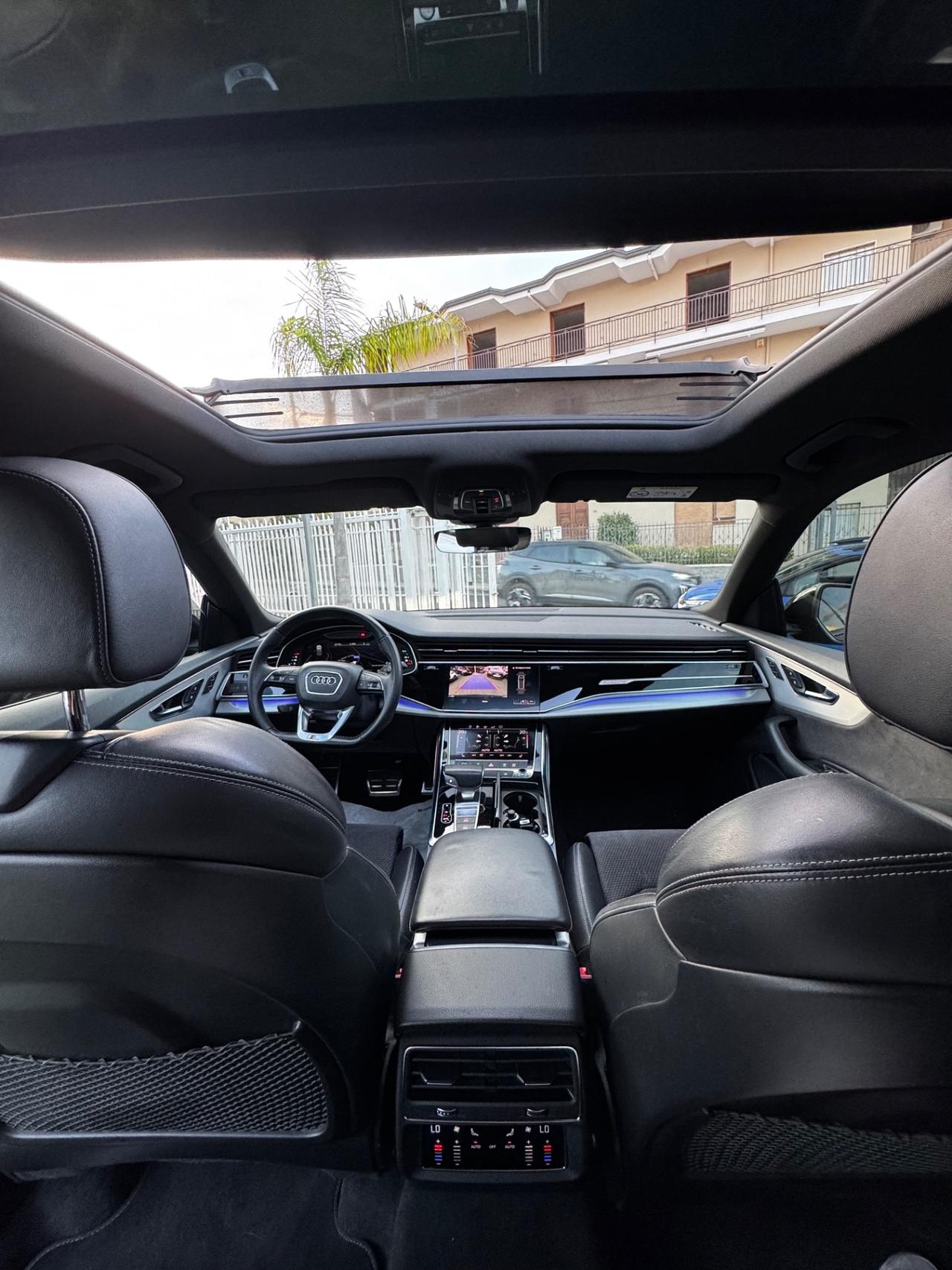 Audi Q8 50 TDI 286 CV quattro tiptronic S-Line Tetto