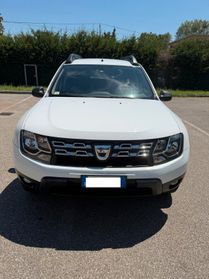 Dacia Duster 1.5 dci - NEOP. - NAV. - 12 MESI DI GARANZIA -