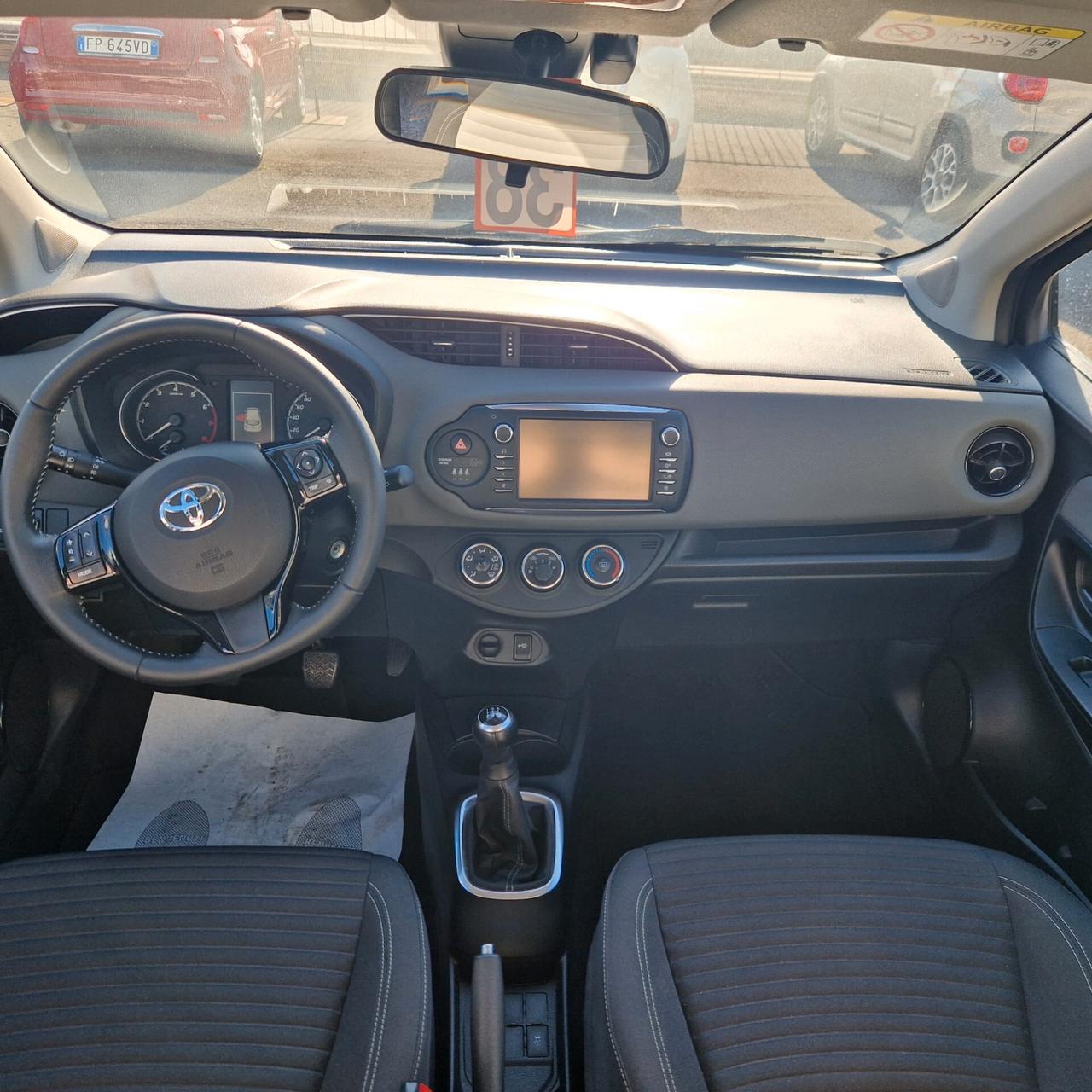 Toyota Yaris Active - NEOPATENTATI