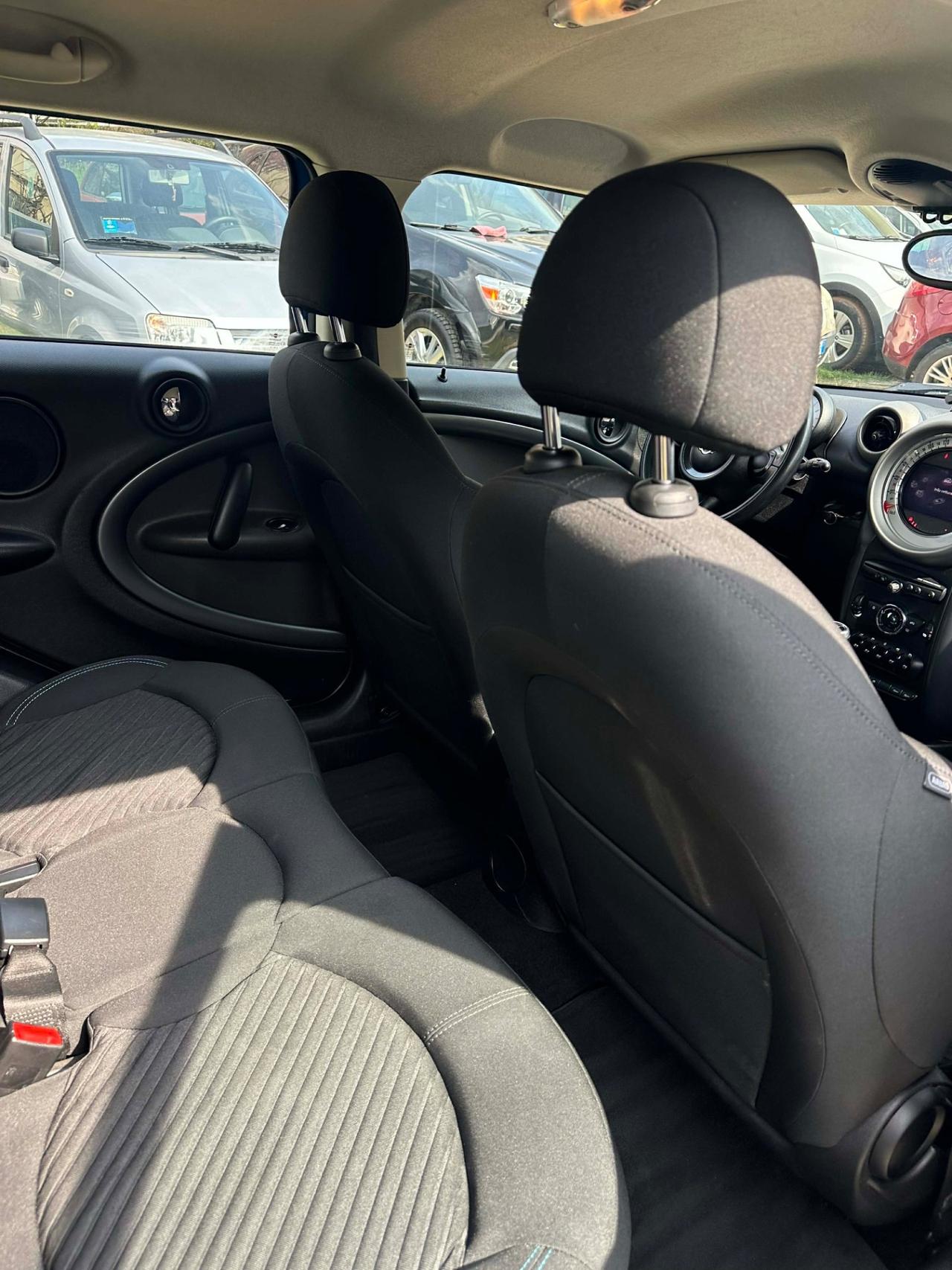 Mini COUNTRYMAN COOPER S KMCERT UNICOPR EU5B GARANZ