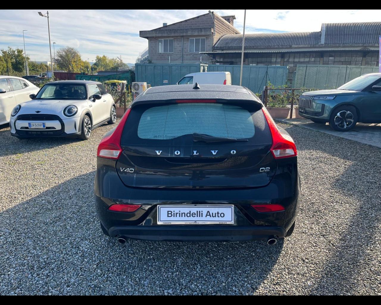 VOLVO V40 (2012-2020) - V40 D2 Business