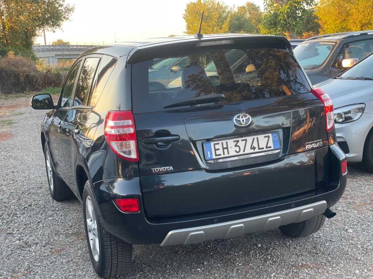 Toyota RAV 4 RAV4 Crossover 2.2 D-4D 150 CV DPF Exclusive