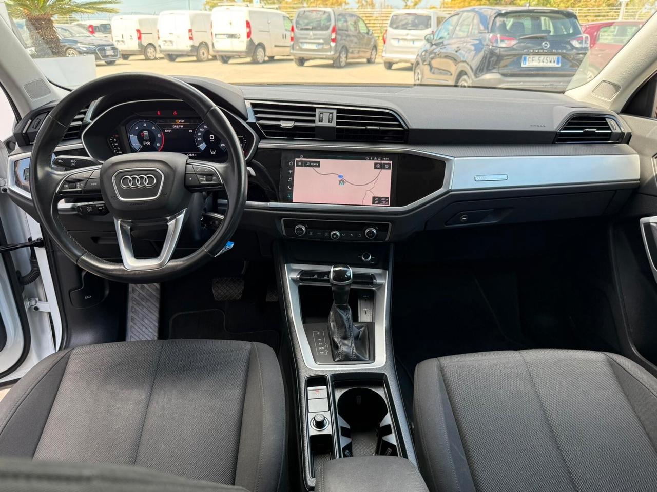 Audi Q3 35 TDI S tronic Business Advanced