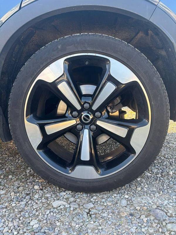 Volvo XC40 D4 IVA DED. * GANCIO TRAINO*