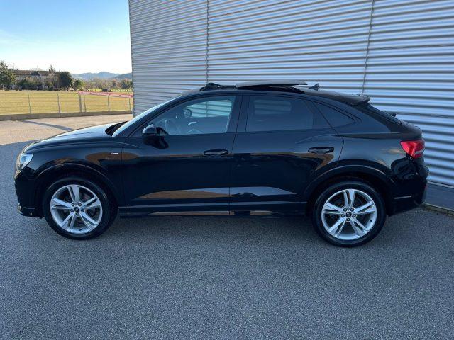AUDI Q3 SPB 35 TDI Stronic Identity Black S-line SPORTBACK