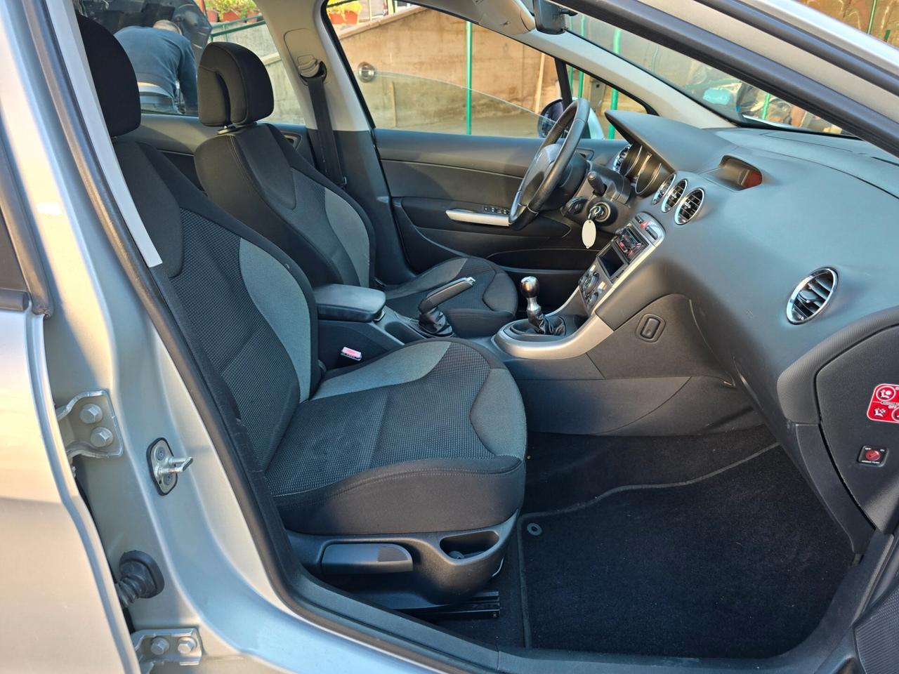 Peugeot 308 1.6 HDi 90CV 5p. Full opt nuova 2009