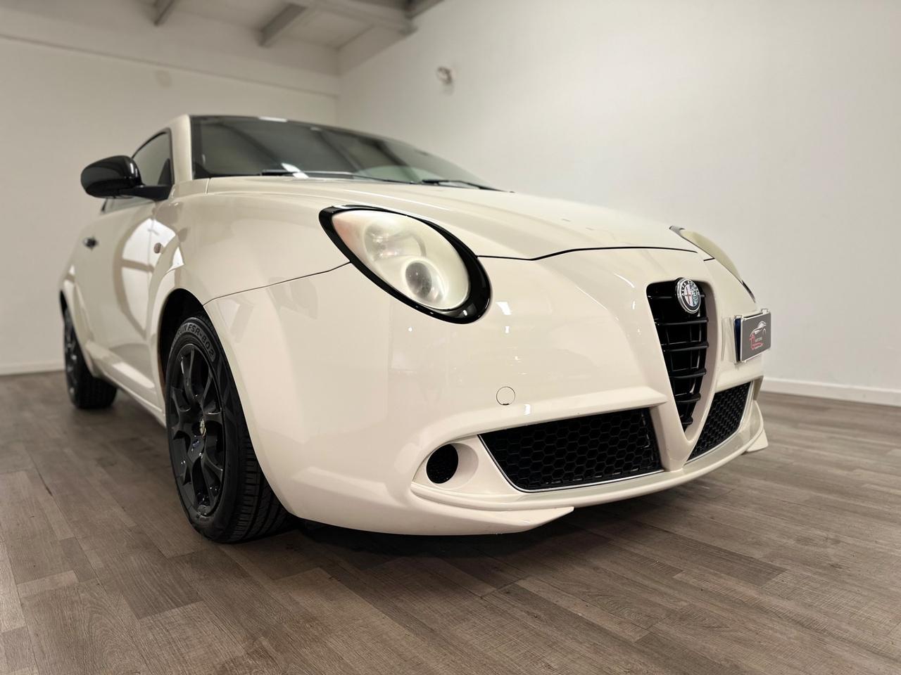 Alfa Romeo MiTo 1.4 105 CV M.air S&S Distinctive Sport Pack