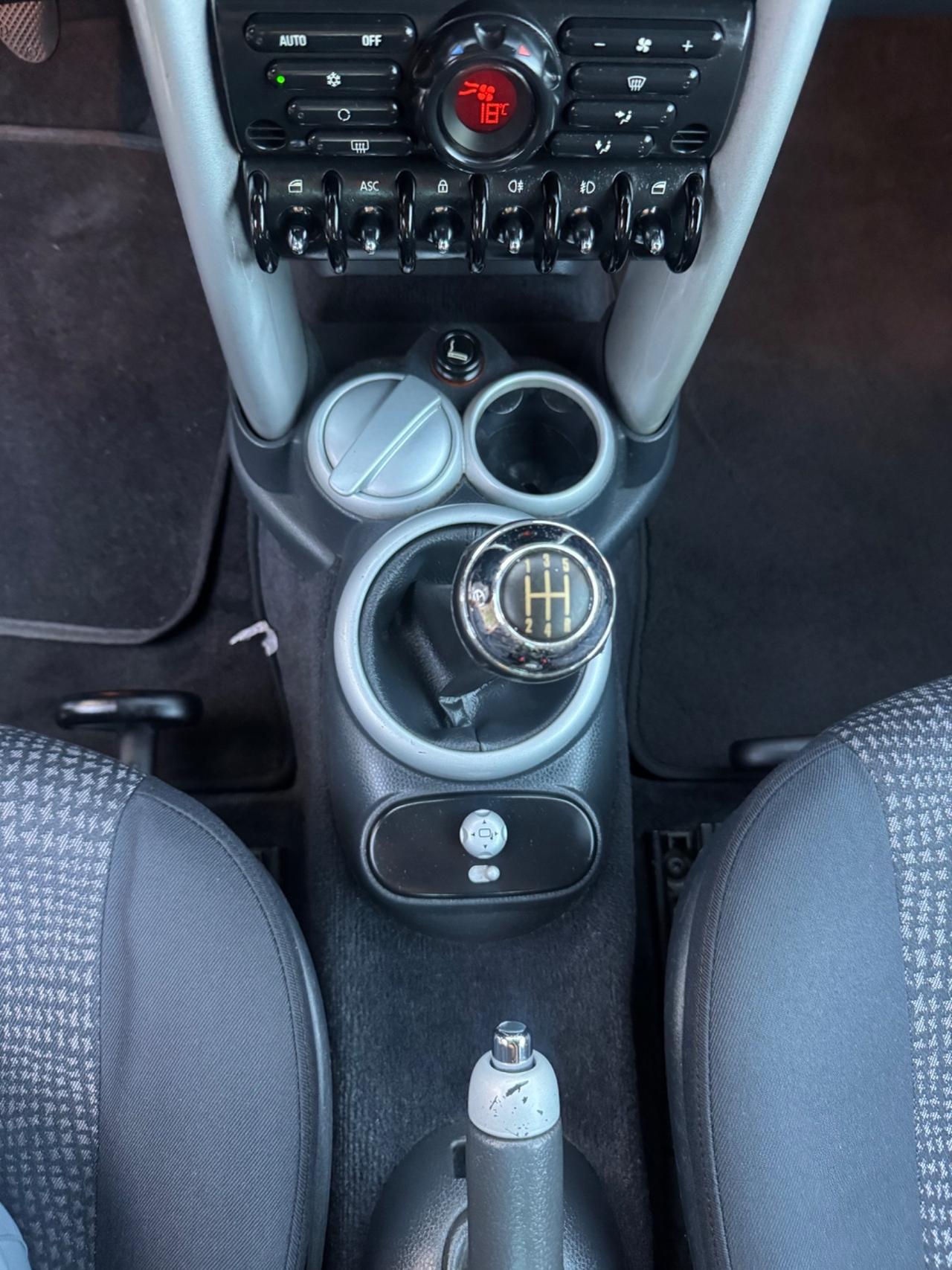 Mini cooper idonea ai neopatentati gomme e frizione nuove