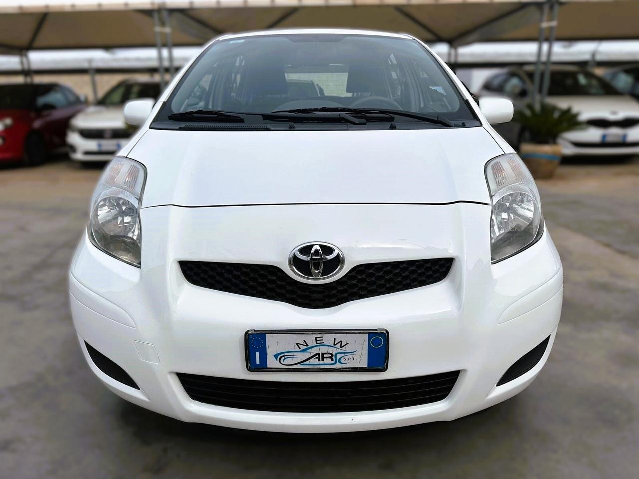 Toyota Yaris 1.0 GPL