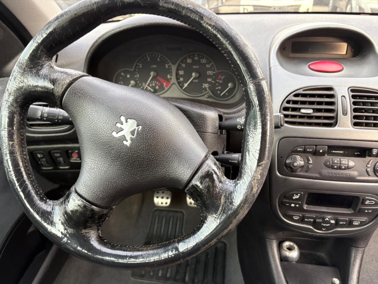 Peugeot 206 2.0 16V 3p. GTI
