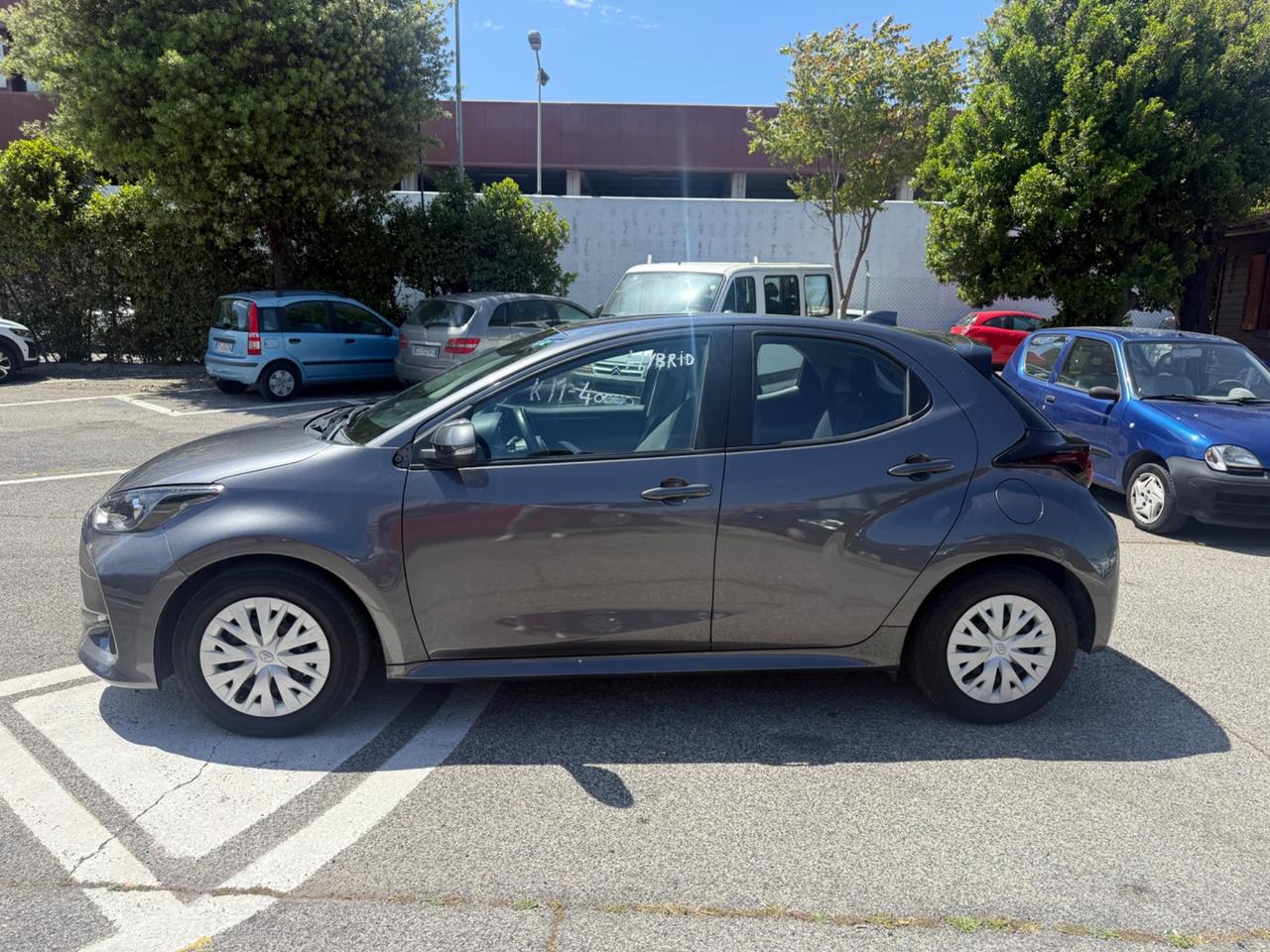 Toyota Yaris 1.5 Hybrid 5 porte Business