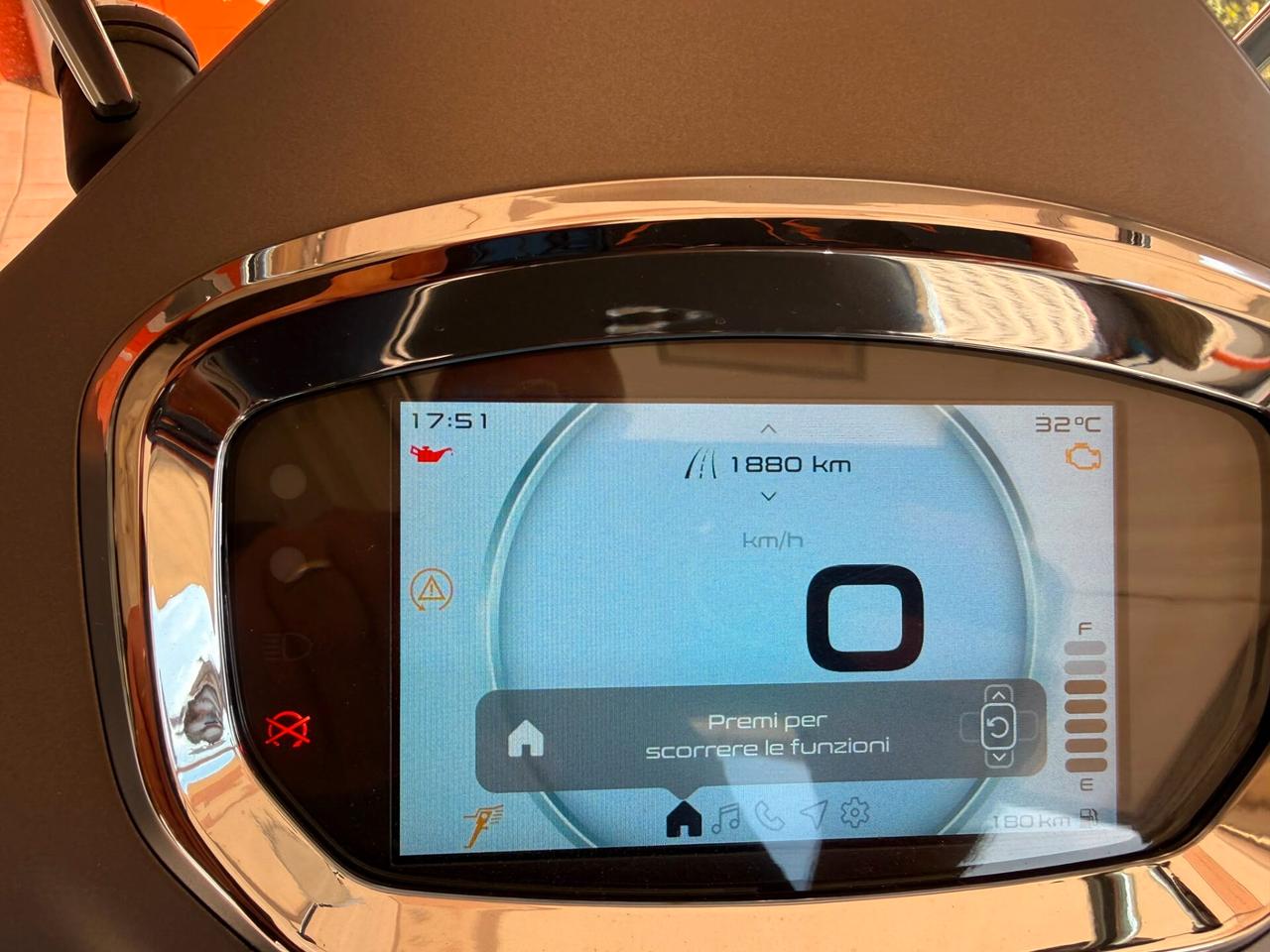 Vespa 300 GTS 310 Supertech