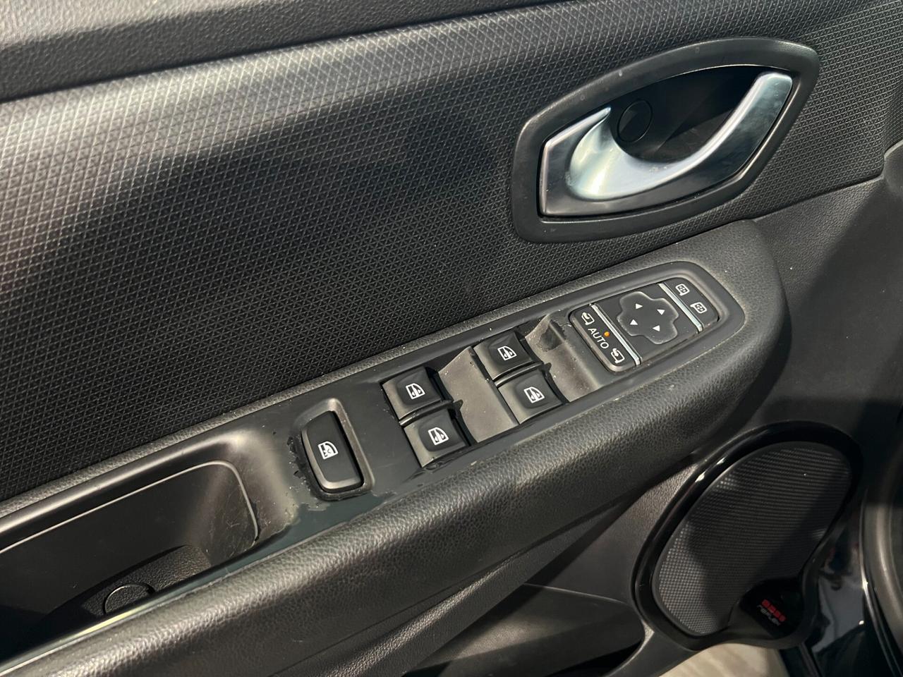 Renault Clio dCi 90 CV 5 porte Intens