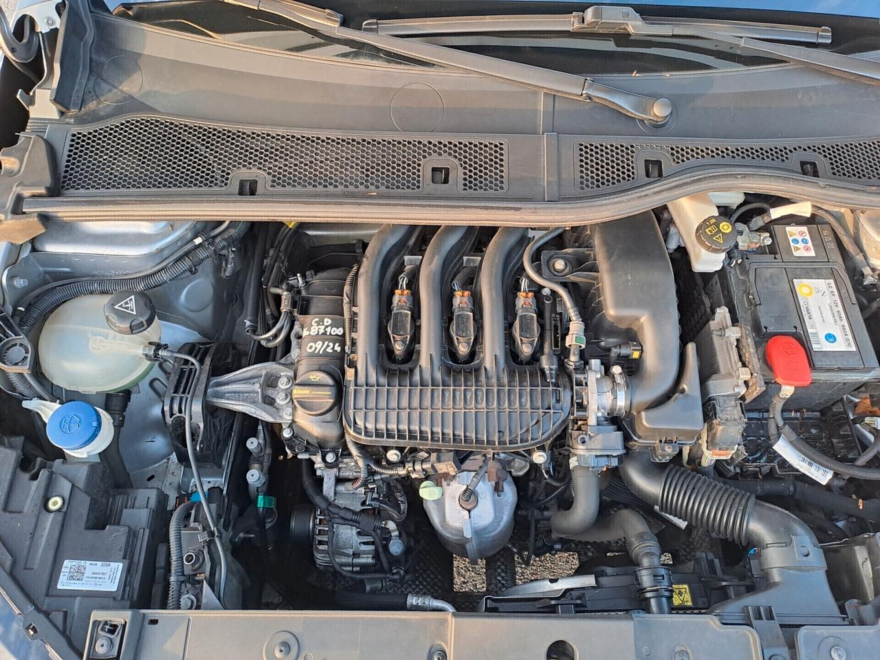 Opel Corsa 1.2 75cv full led bi-color km 99.000