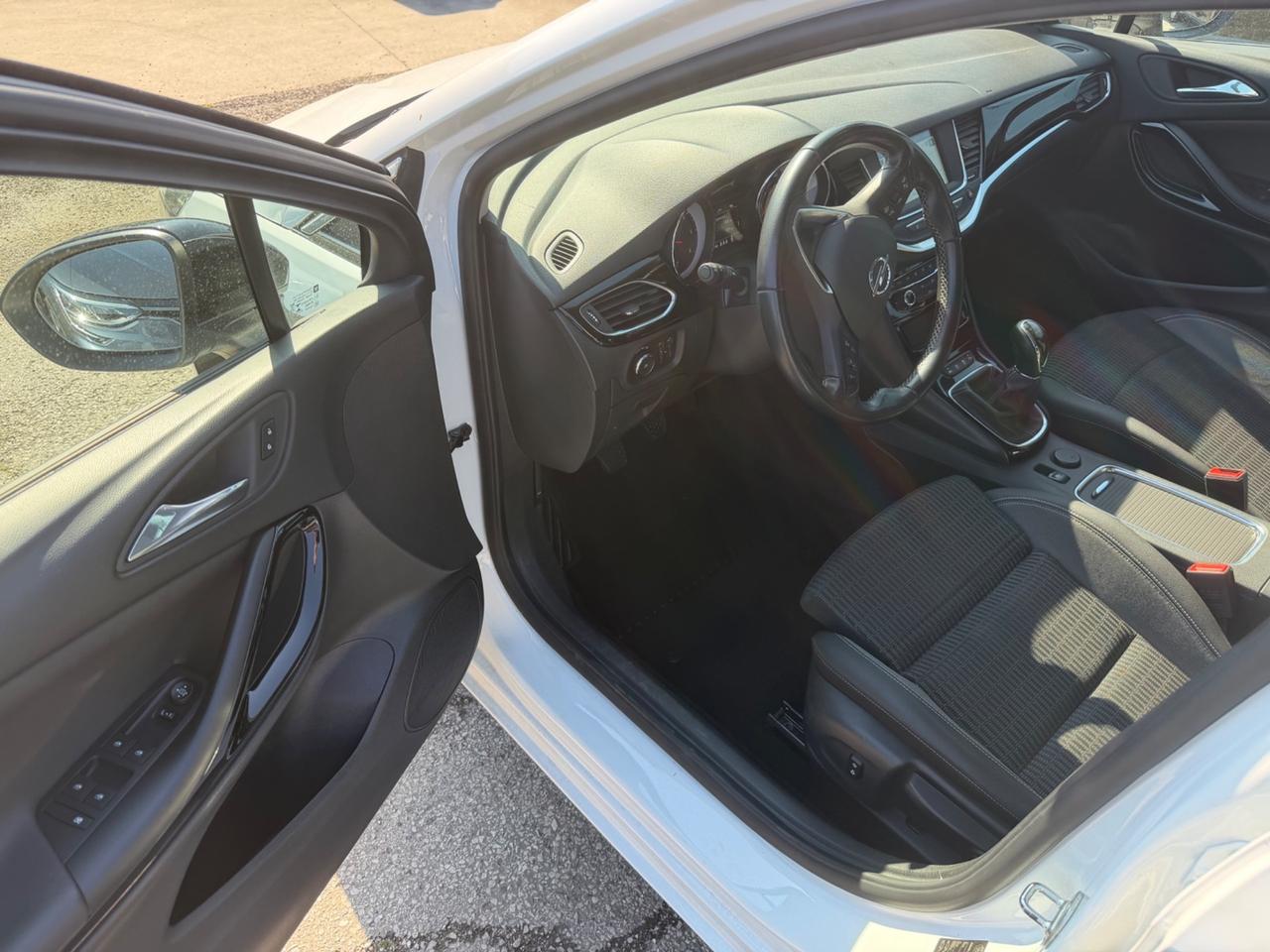 Opel Astra 1.5 CDTI 122 CV S&S Sports Tourer Ultimate