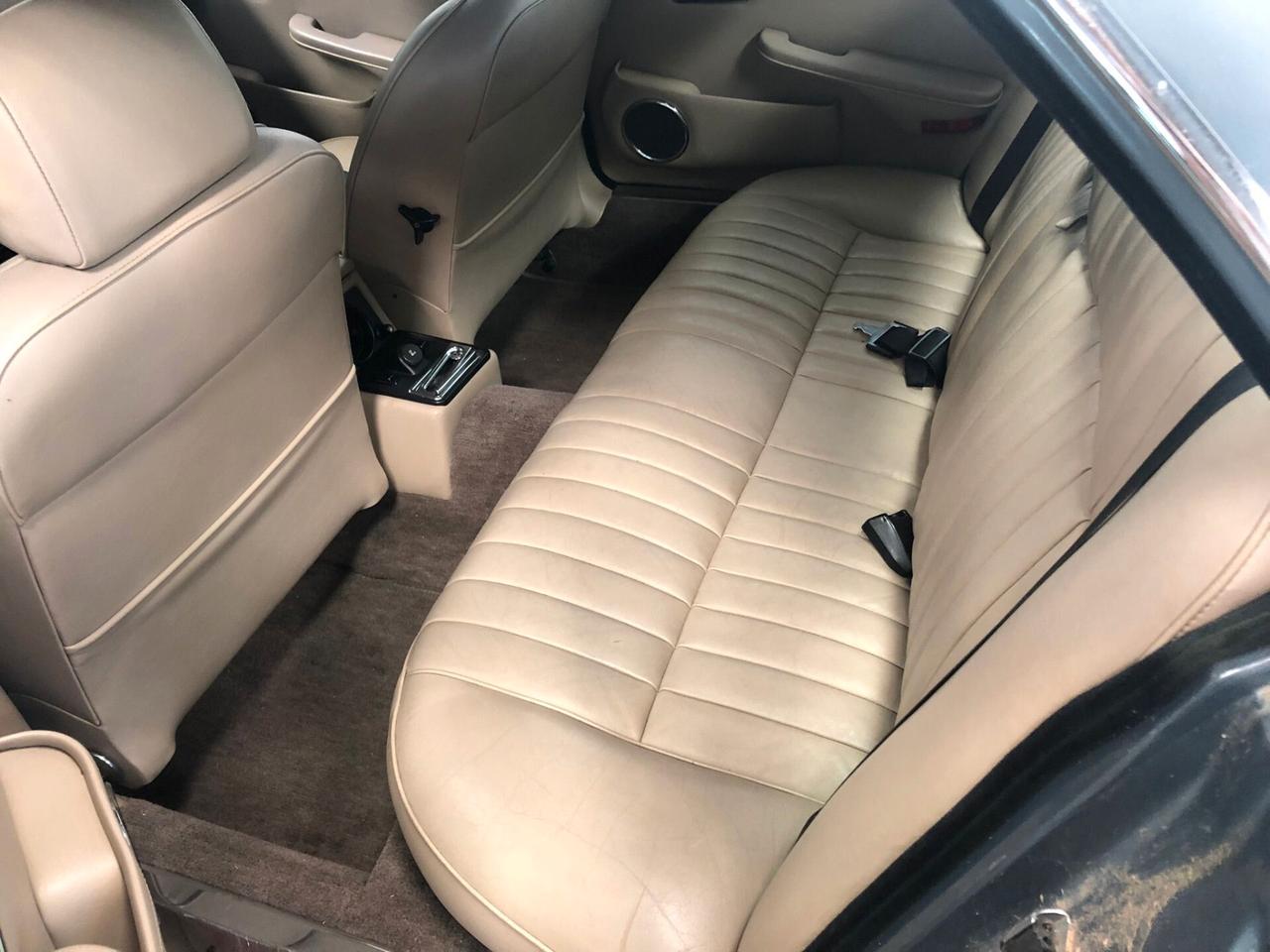 Jaguar Sovereign 4.2