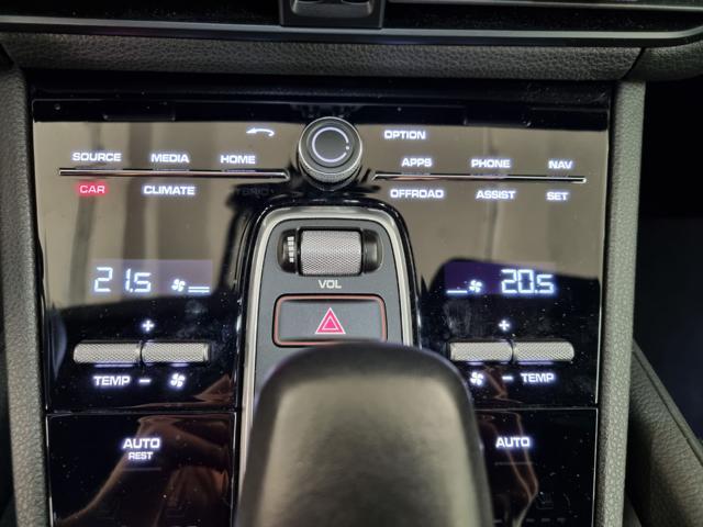 PORSCHE Cayenne 3.0 V6 PackSportAlleggerito