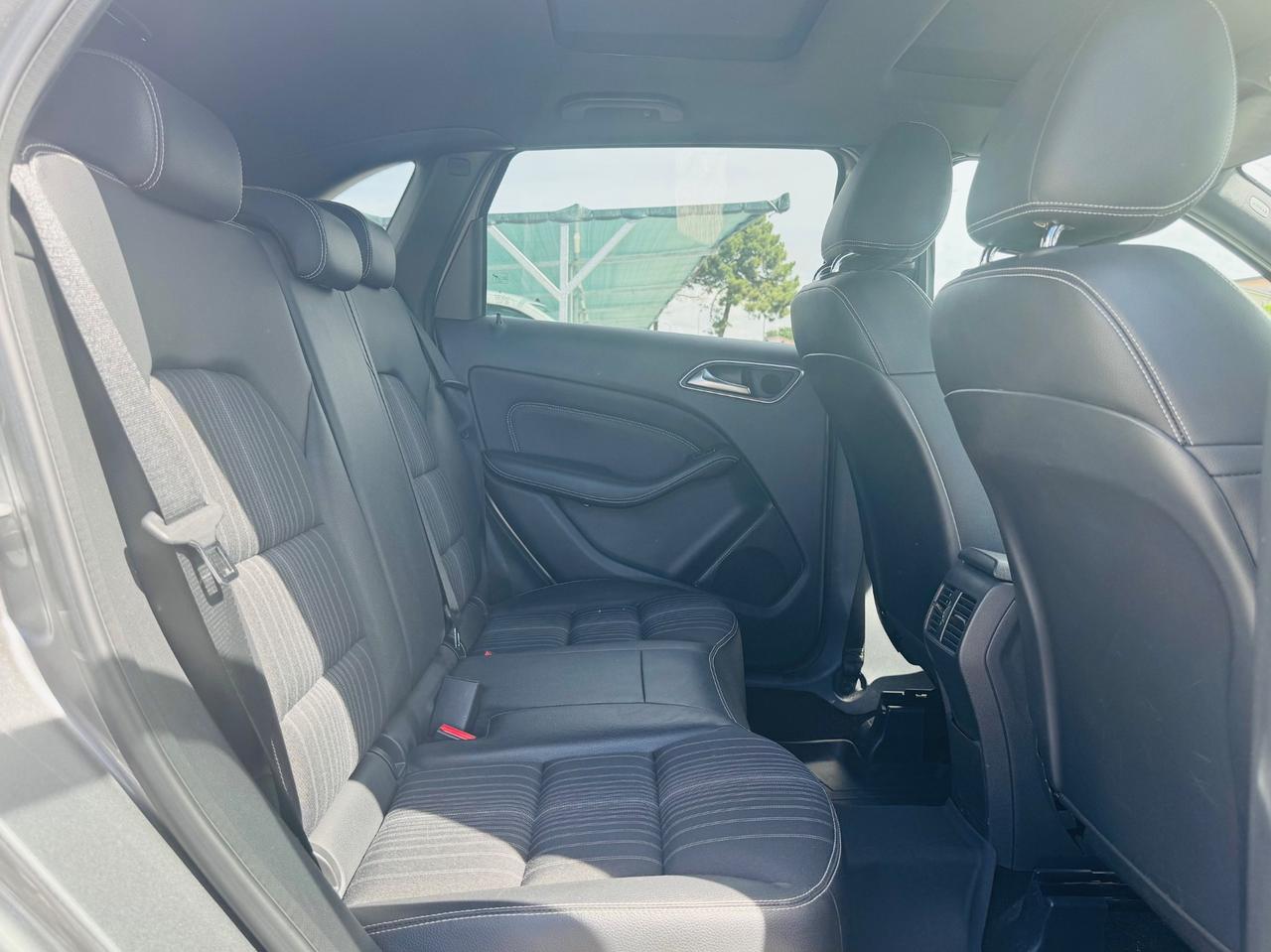 Mercedes-benz B 200 BlueEFFICIENCY Premium