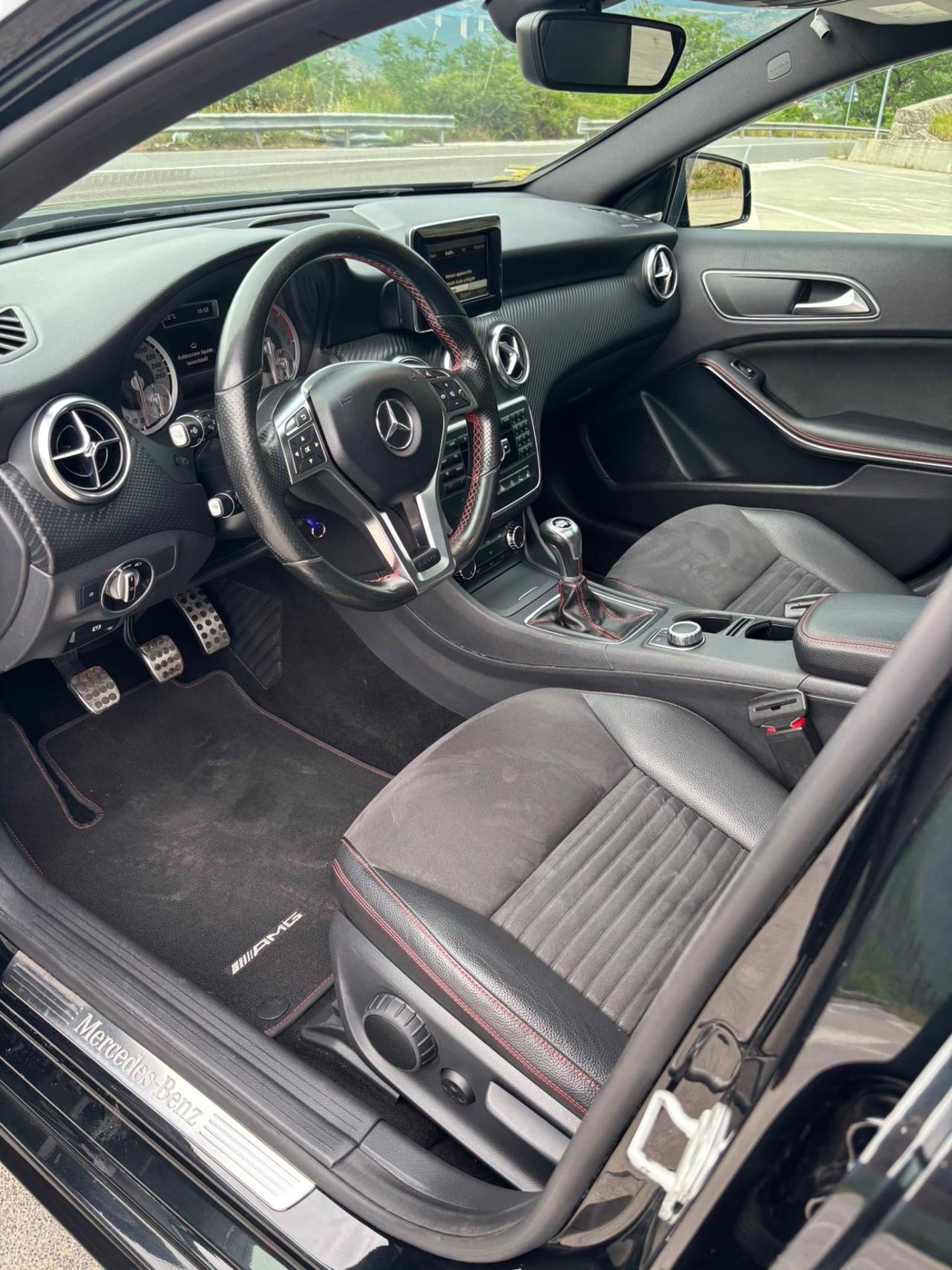 MERCEDES CLASSE A200 PREMIUMG AMG
