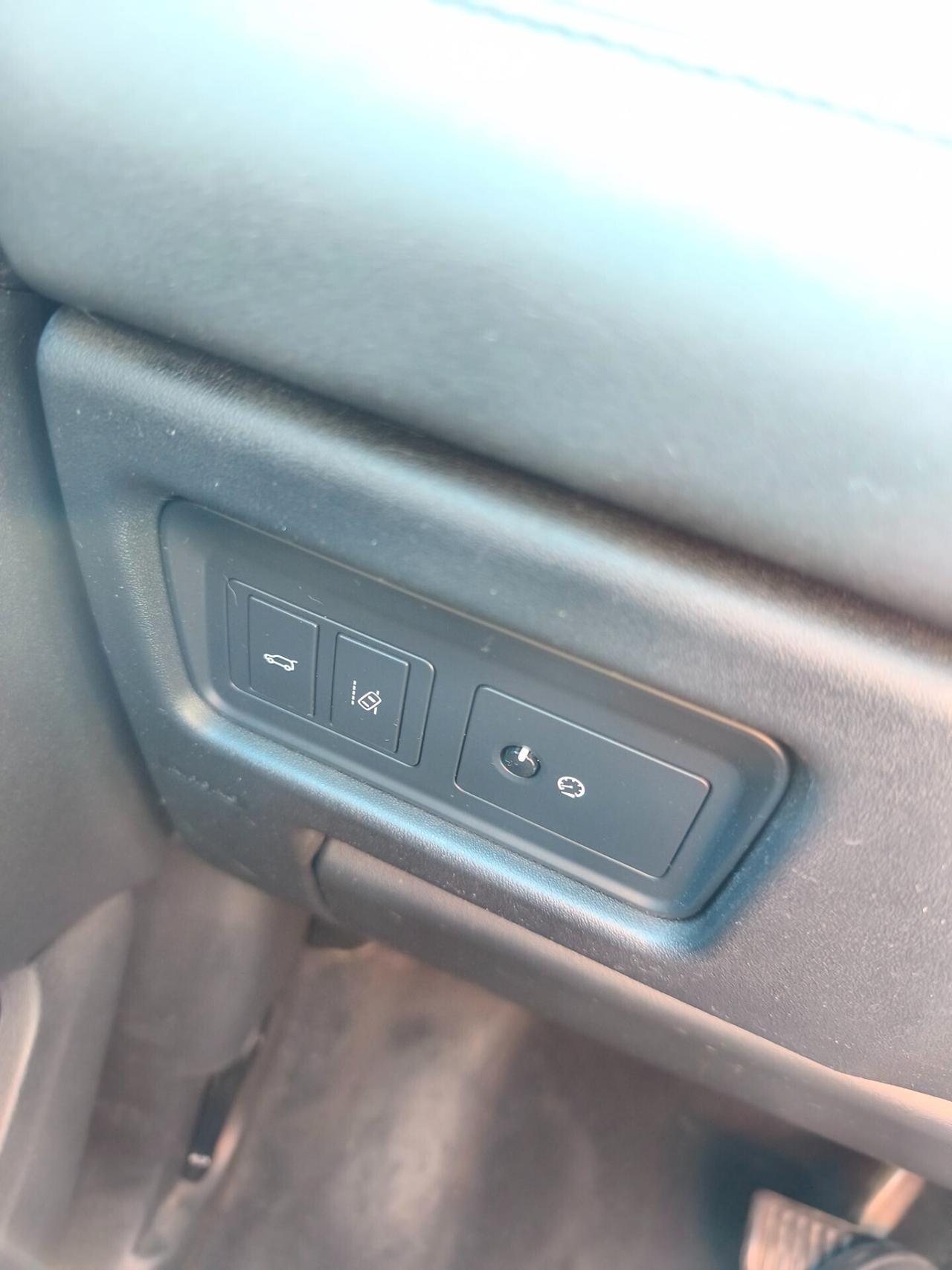 LAND ROVER DISCOVERY.S 2.0d 180 gancio.t 2018