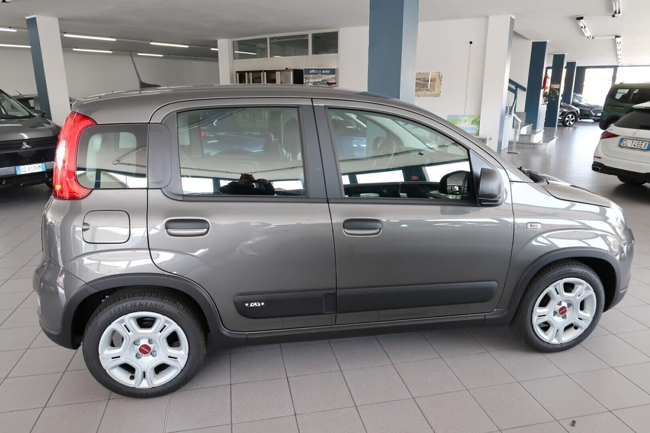 Fiat Panda 1.0 FireFly S&S Hybrid KM 0