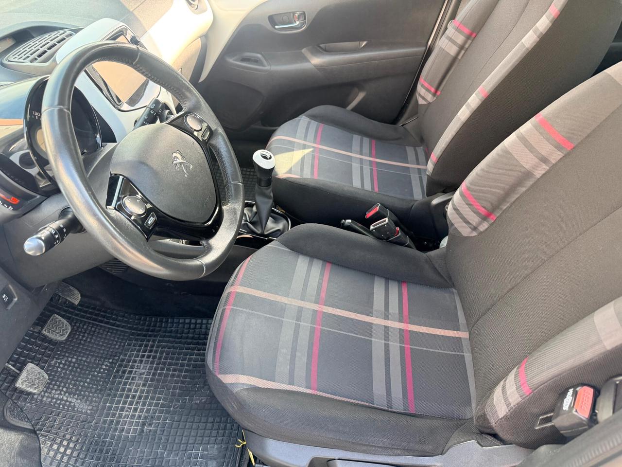 Peugeot 108 5 porte Allure TOP!
