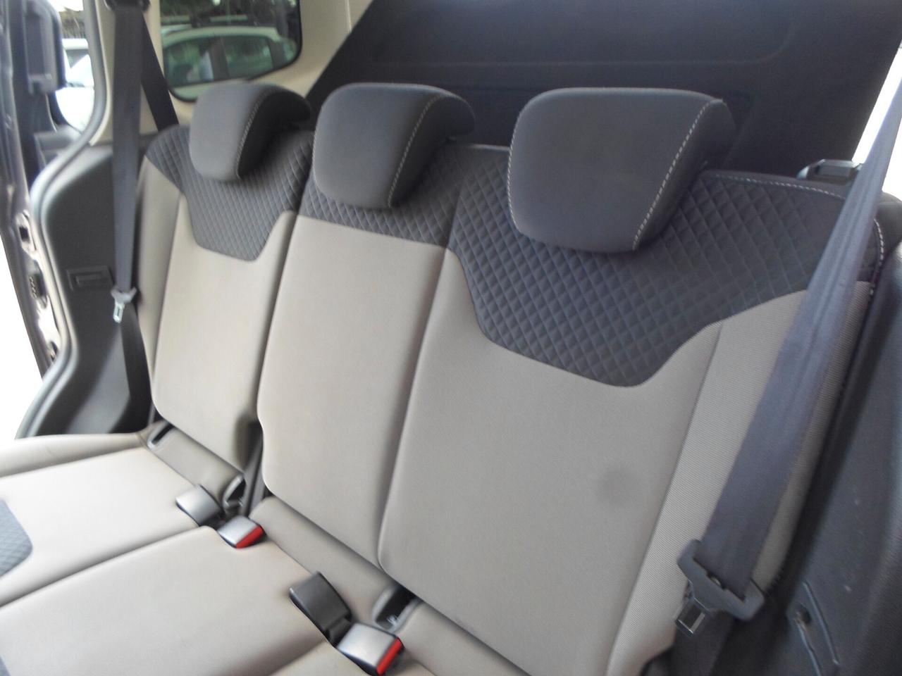 Ford Tourneo Courier 1.5 TDCI 75 CV Plus