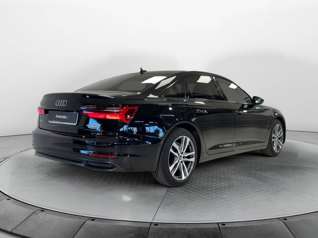 Audi A6 Berlina 40 2.0 tdi mhev Business Sport Quattro