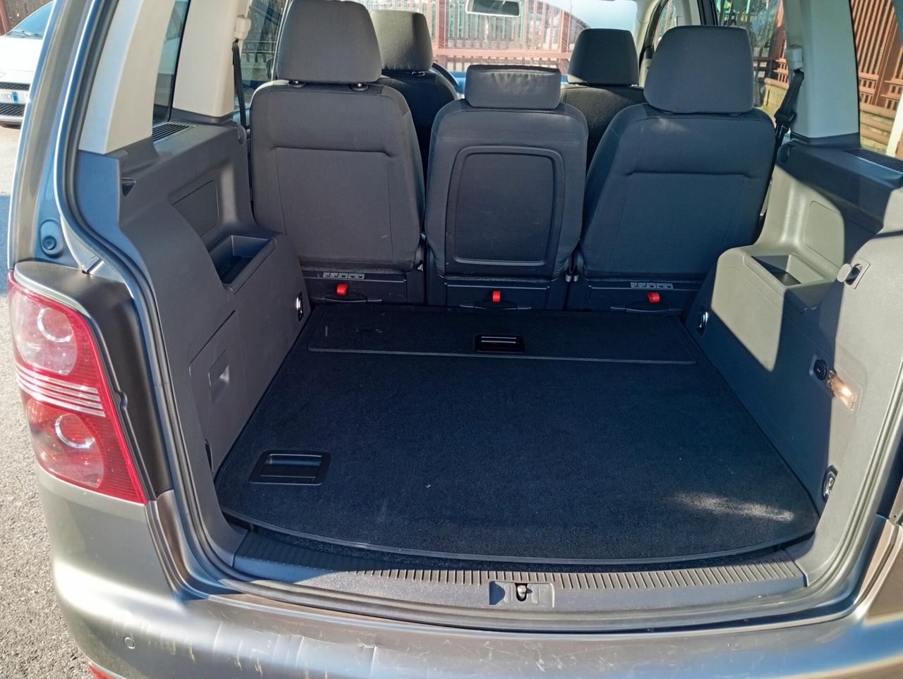 Volkswagen Touran 1.4 16V TSI 150CV Trendline Ecofuel