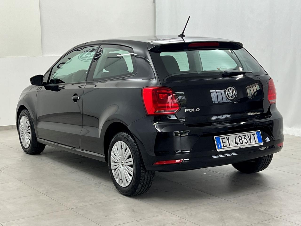 VOLKSWAGEN Polo V 2014 Polo 3p 1.0 mpi Trendline 60cv