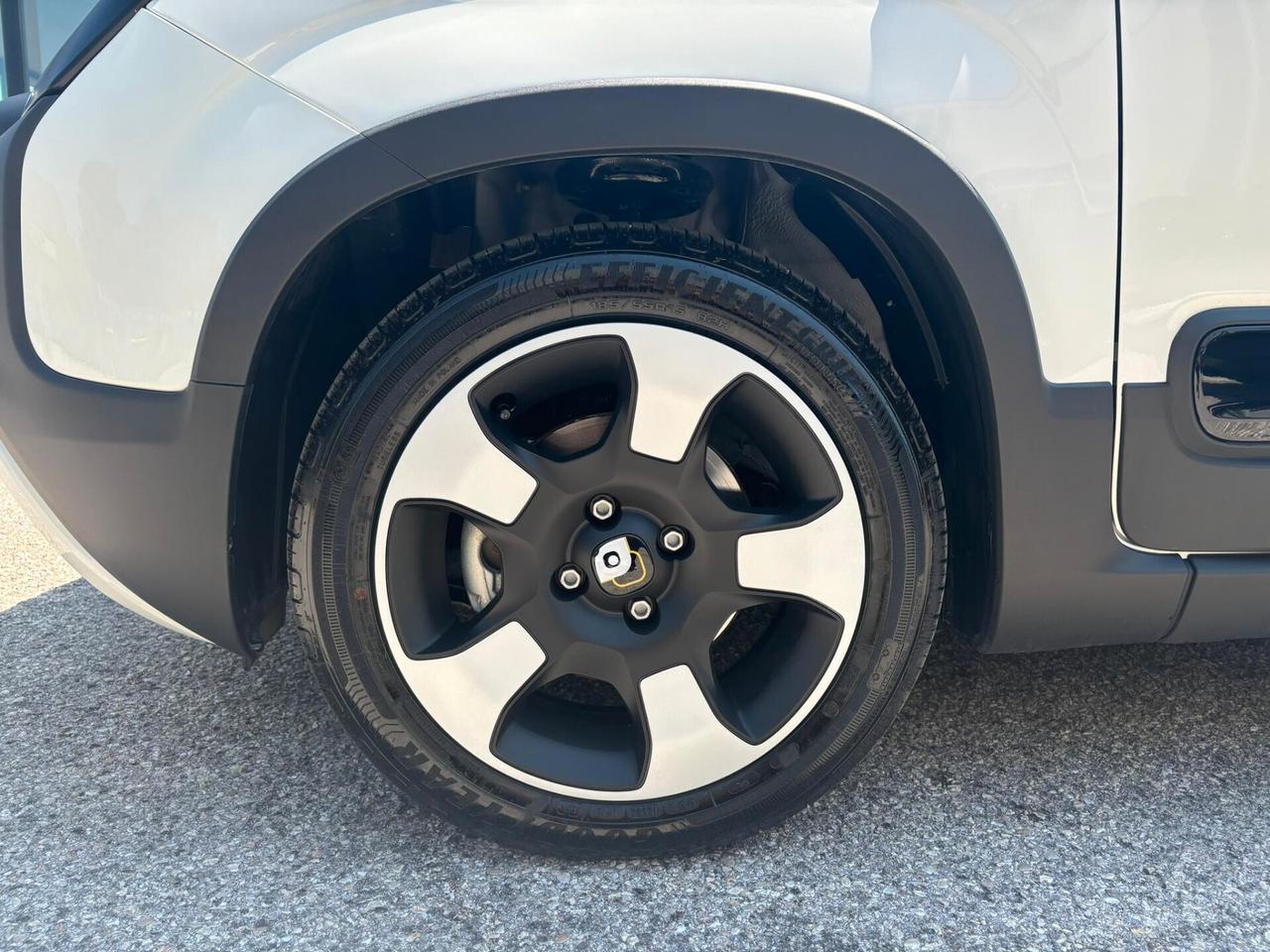 Fiat Panda 1.0 FireFly S&S Hybrid Pandina - NEOPATENTATI