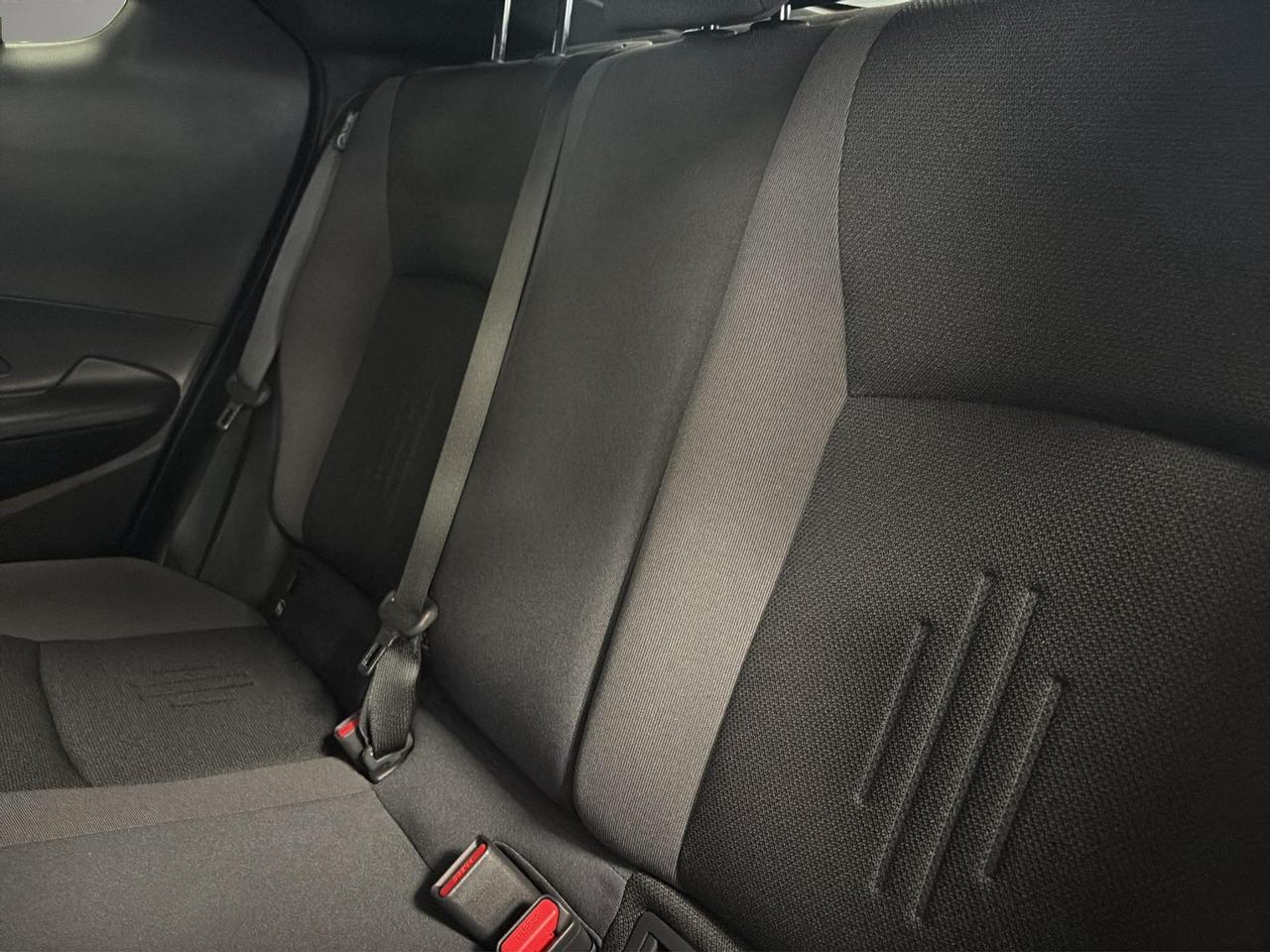 Toyota C-HR 2.0 phev Trend fwd e-cvt