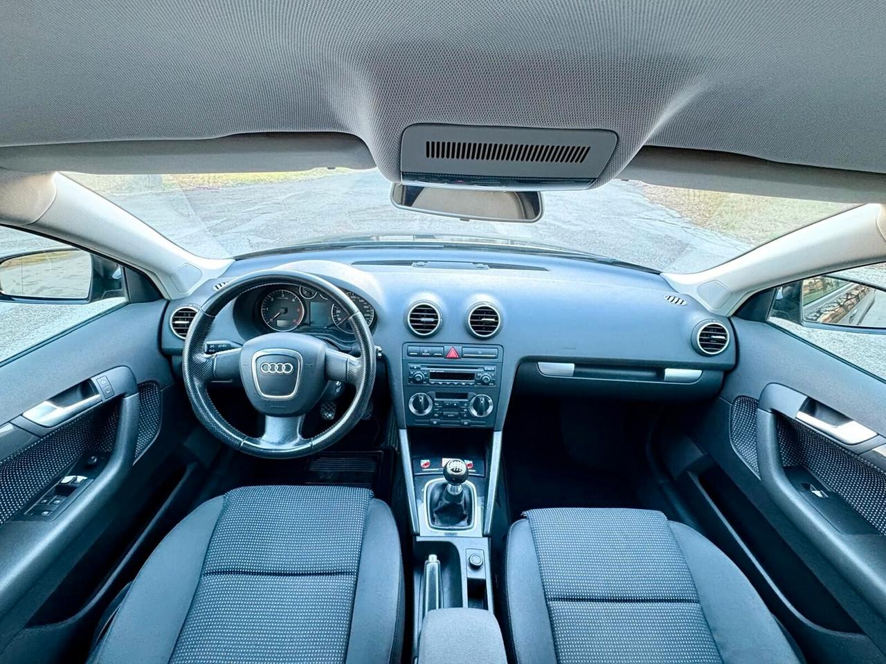 Audi A3 SPB 2.0 TDI Attraction - UNICO PROPRIETARIO