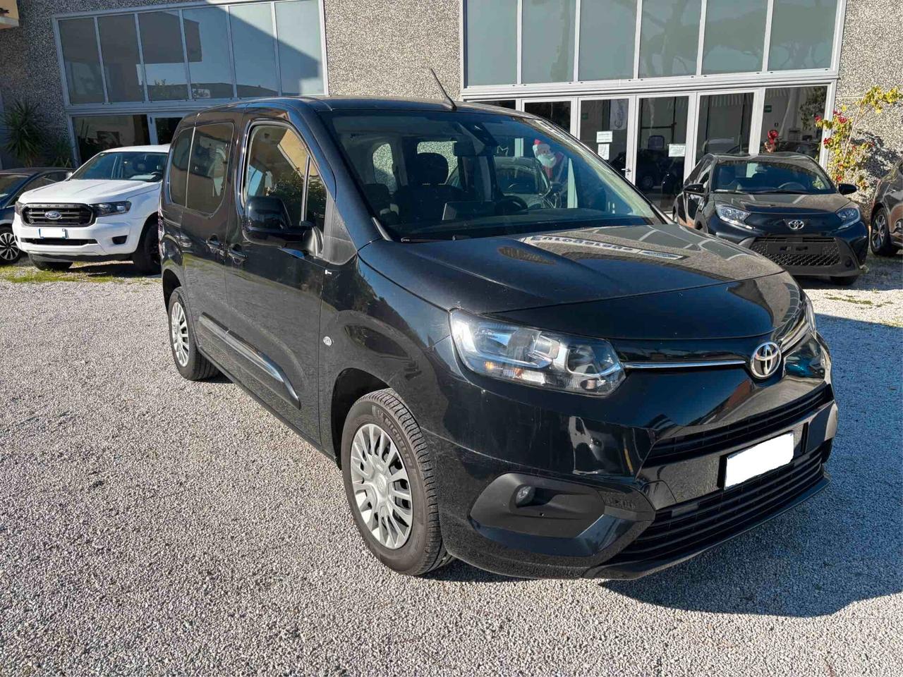 Toyota Proace City Verso 1.2 110 CV S&S L1 Lounge