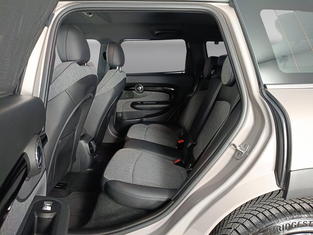 MINI Mini IV F54 2019 Clubman - Mini Clubman 2.0 Cooper D Essential auto