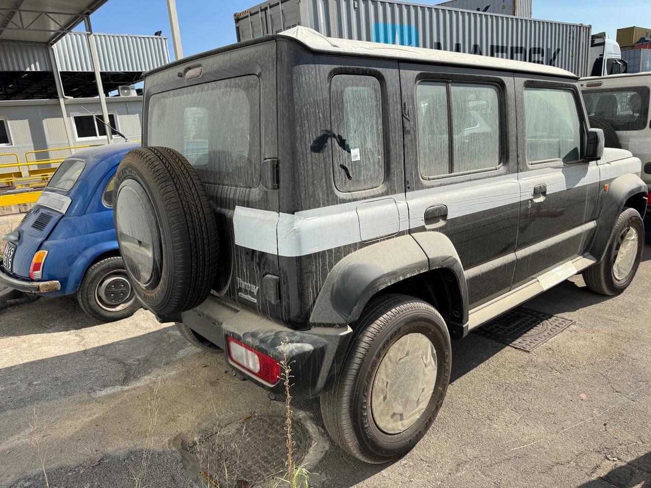 Suzuki Jimny 1.5 automatico 5 porte