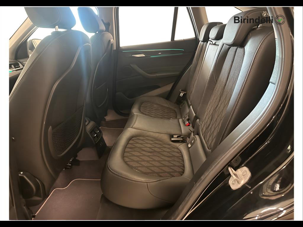 BMW X1 (F48) - X1 xDrive18d xLine