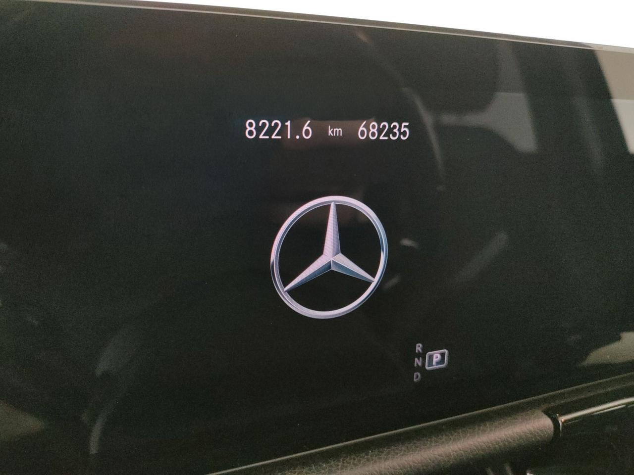 Mercedes-Benz GLA 200 d premium auto
