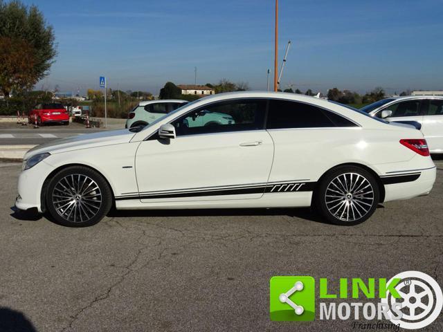 MERCEDES-BENZ E 220 CDI Coupé BlueEFFICIENCY Avantgarde