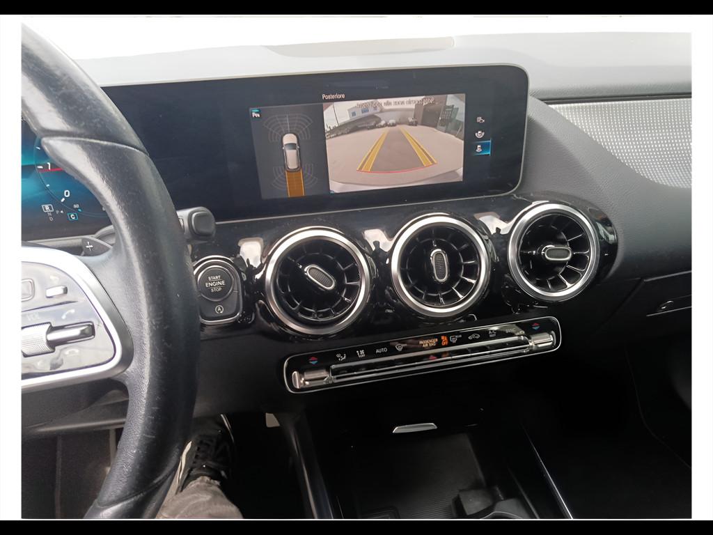 Mercedes-Benz Classe B - W247 2018 - B 180 d Sport Plus auto