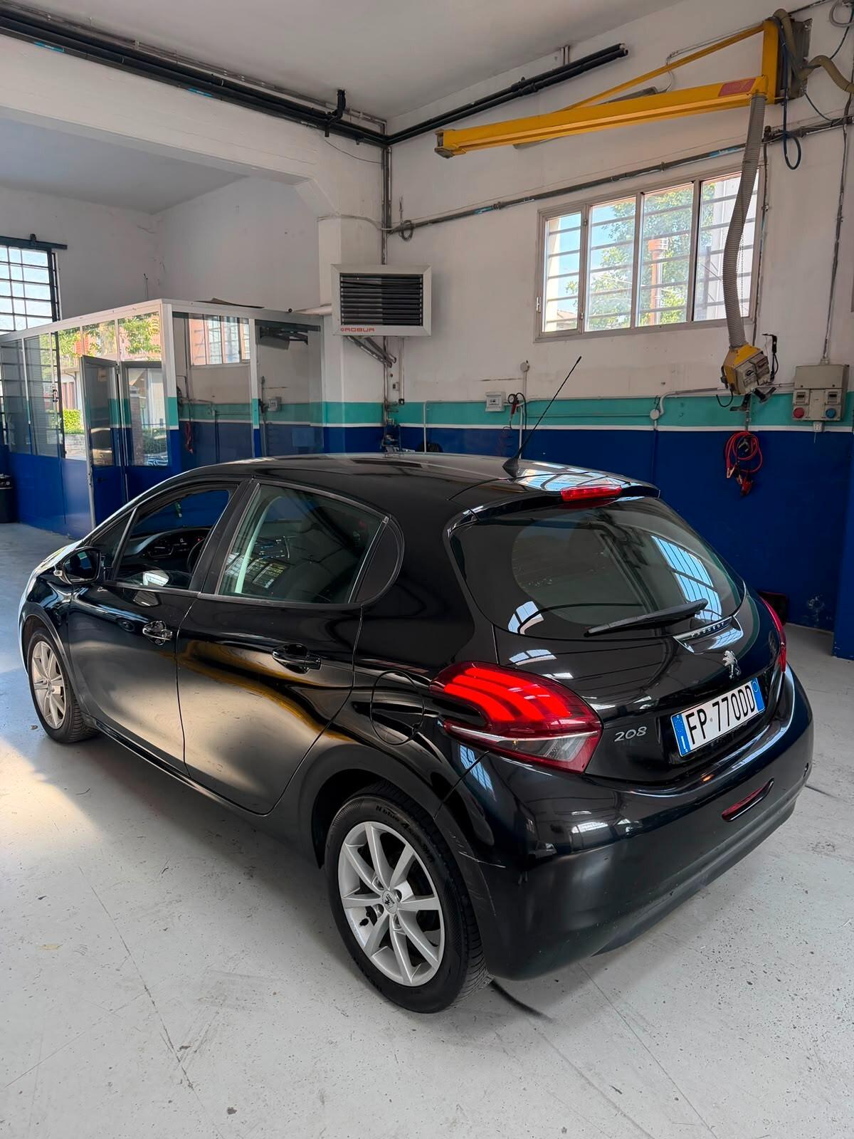 Peugeot 208 BlueHDi 75 5 porte Active