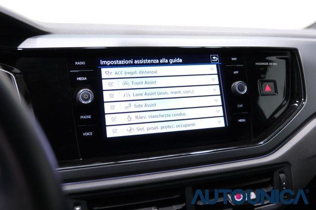 VOLKSWAGEN Polo 1.0 TSI DSG R-LINE AUTOMATICA NEOPATENTATI