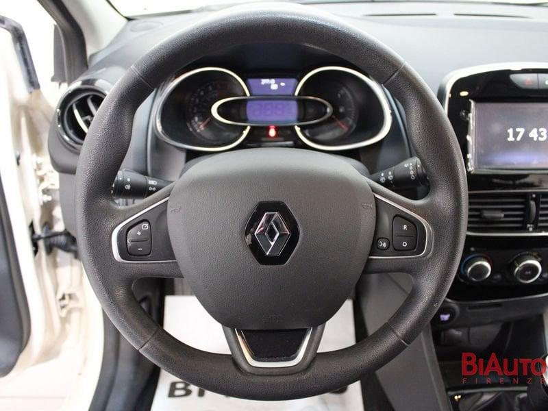 Renault Clio Clio 1.2 16v Zen 75cv