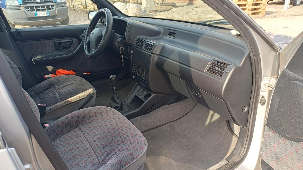 Citroen ZX 1.4i cat 5 porte Aura 1995 EPOCA